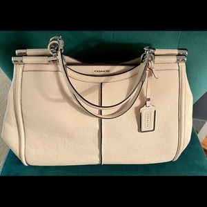 Coach Cream Beige /Pebble Leather Hand Bag